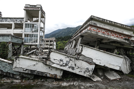 地震房屋倒塌图片图片